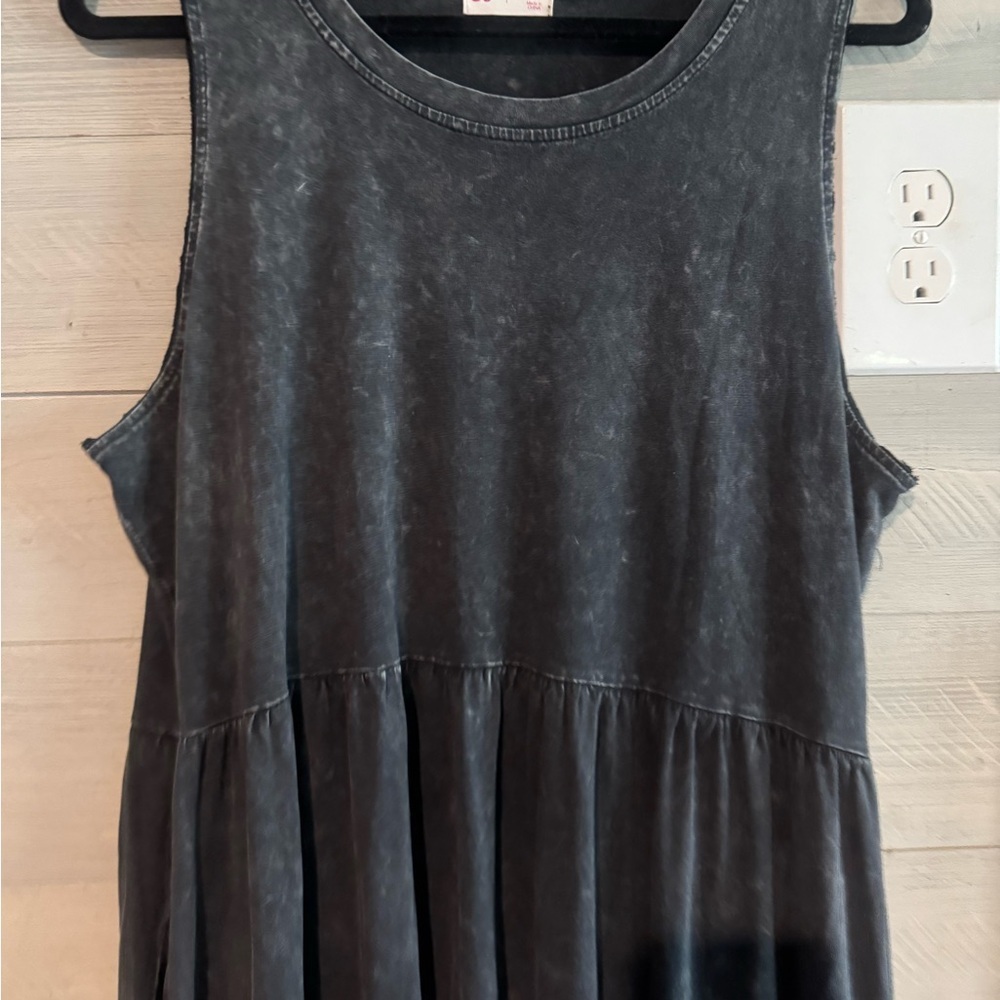 SO dark grey  Sleeveless Maxi Dress - Picture 2 of 13